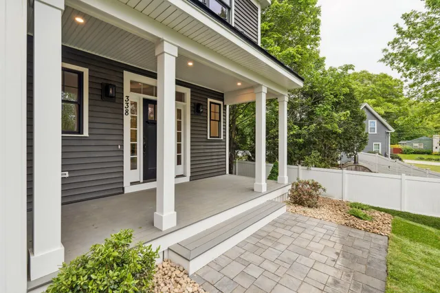 $1,250,000 | 338 High Street, Hampton, NH 03842