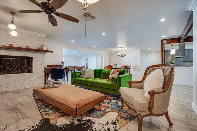 $9,700 | 1321 South 7th Street, Las Vegas, NV 89104