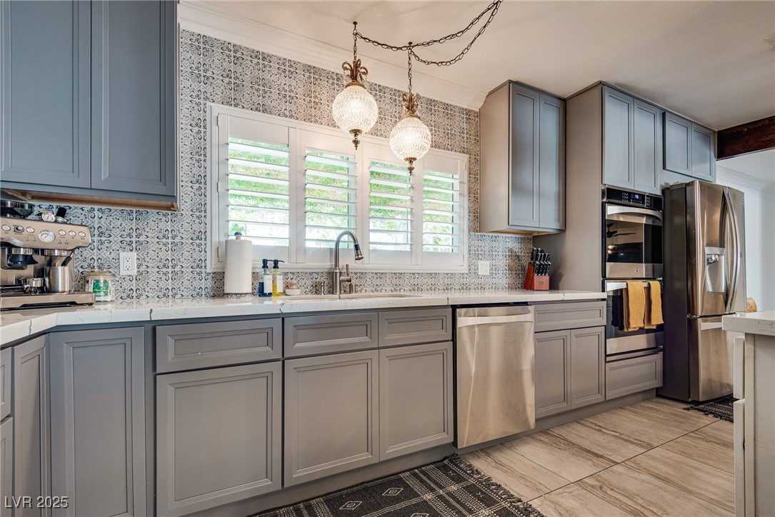 1321 South 7th Street Las Vegas, NV 89104 - Photo 17 of 47 Kitchen with appliances with stainless steel finis