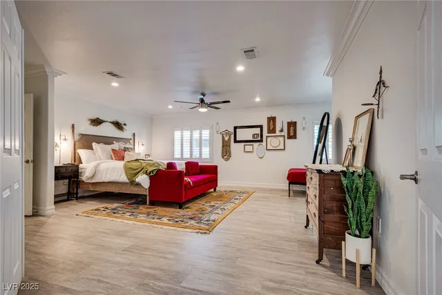 $9,700 | 1321 South 7th Street, Las Vegas, NV 89104