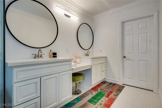 $9,700 | 1321 South 7th Street, Las Vegas, NV 89104