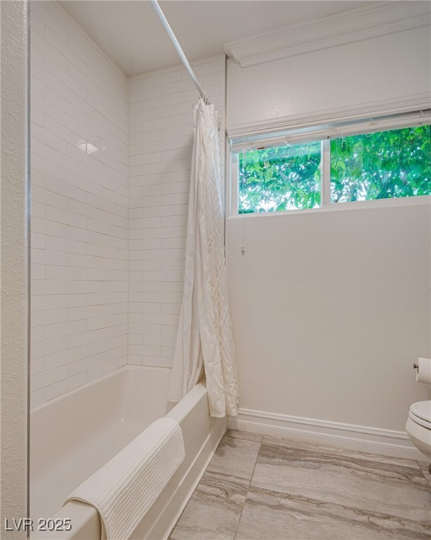 1321 South 7th Street Las Vegas, NV 89104 - Photo 29 of 47 Full bathroom with shower / bathtub combination wi