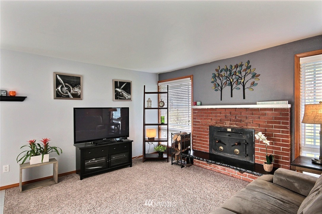 1409 North 26th Street Renton, WA 98056 - Photo 4 of 20 Gallery Image 4