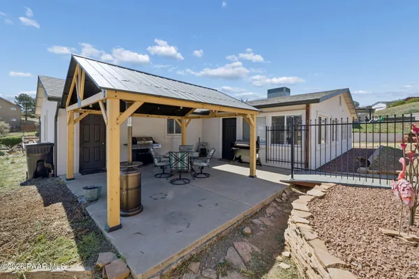 $525,000 | 9924 East Arrowhead Drive, Prescott Valley, AZ 86314