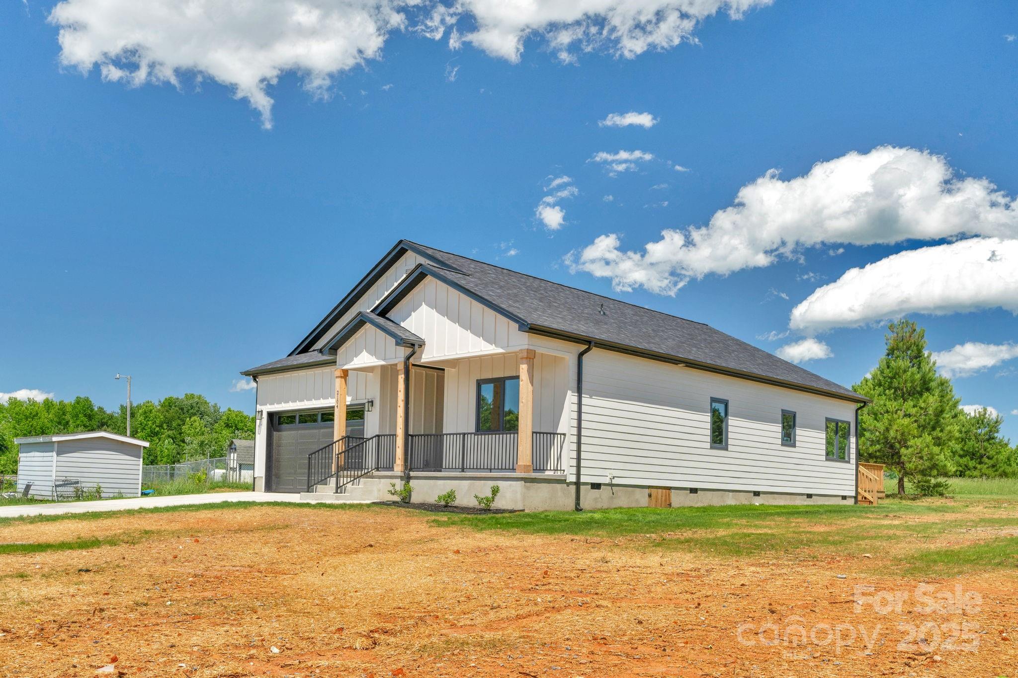 2104 County Line Road Kings Mountain, NC 28086 - Photo 2 of 35 Gallery Image 2