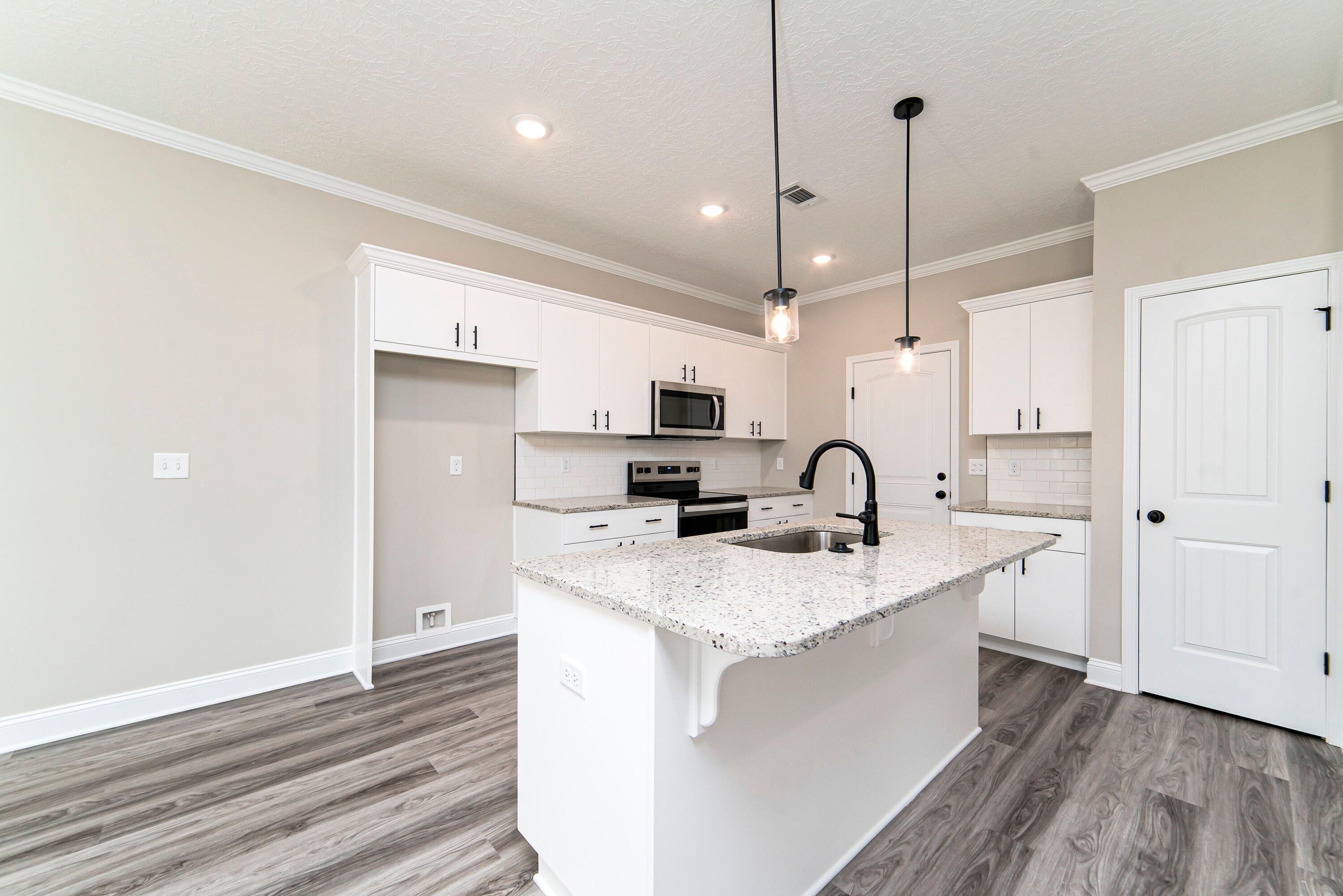 917 Inlet Surf Way Warrenville, SC 29851 - Photo 5 of 23 005-original-photo