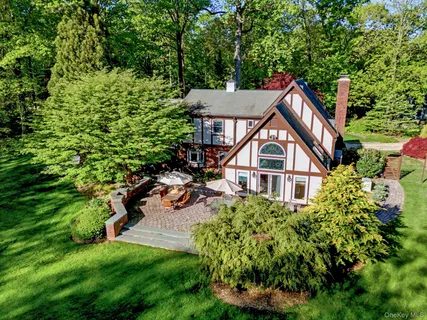$1,595,000 | 80 Hack Green Road, Pound Ridge, NY 10576