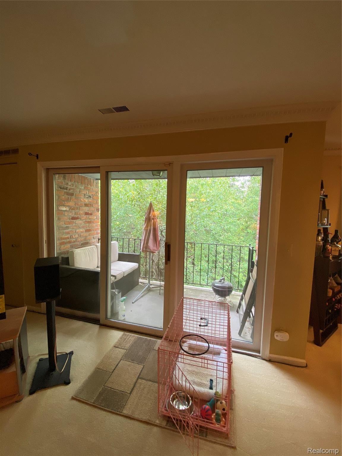 Balcony.jpg