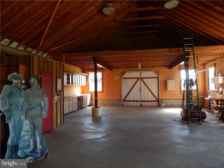 625 Bayard Road Kennett Square, PA 19348 - Photo 23 of 25 Barn