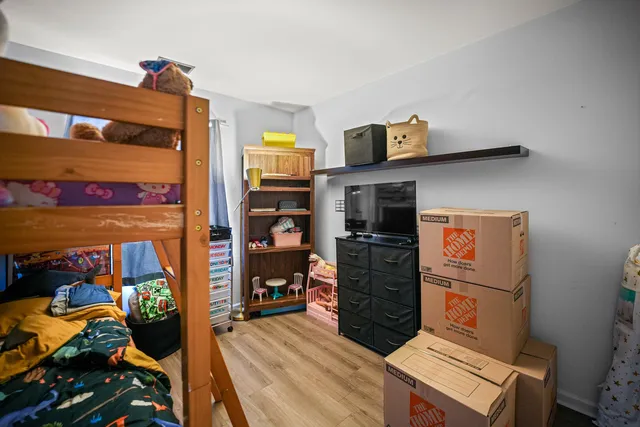 a view of walk in closet