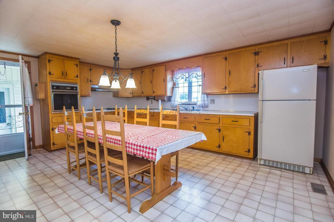 6705 Friendship Road Pittsville, MD 21850 - Photo 3 of 17 Gallery Image 3