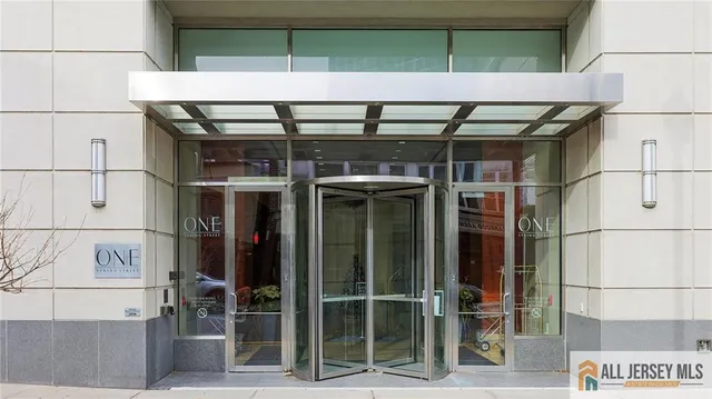 $525,000 | 1 Spring Street, Unit 1102, New Brunswick, NJ 08901