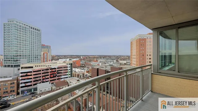 $525,000 | 1 Spring Street, Unit 1102, New Brunswick, NJ 08901