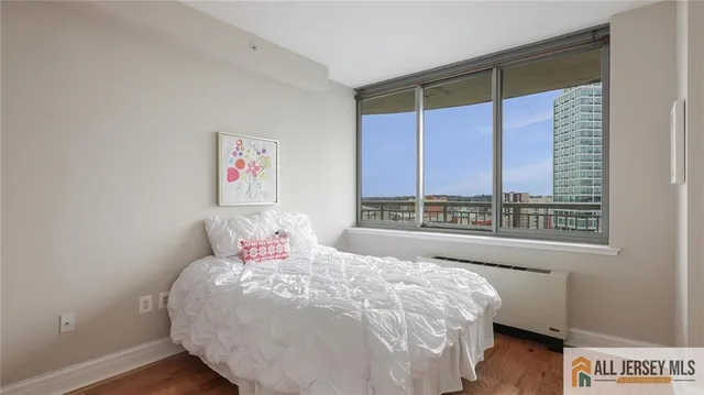 $525,000 | 1 Spring Street, Unit 1102, New Brunswick, NJ 08901