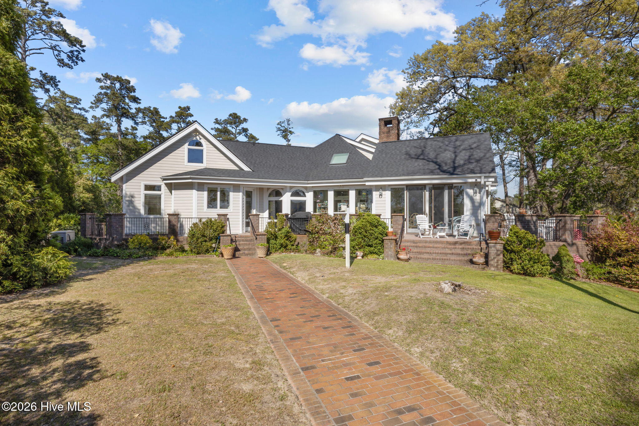 211 Wilson Point Road Trent Woods, NC 28562 - Photo 16 of 88 7-web-or-mls-0C0A8321