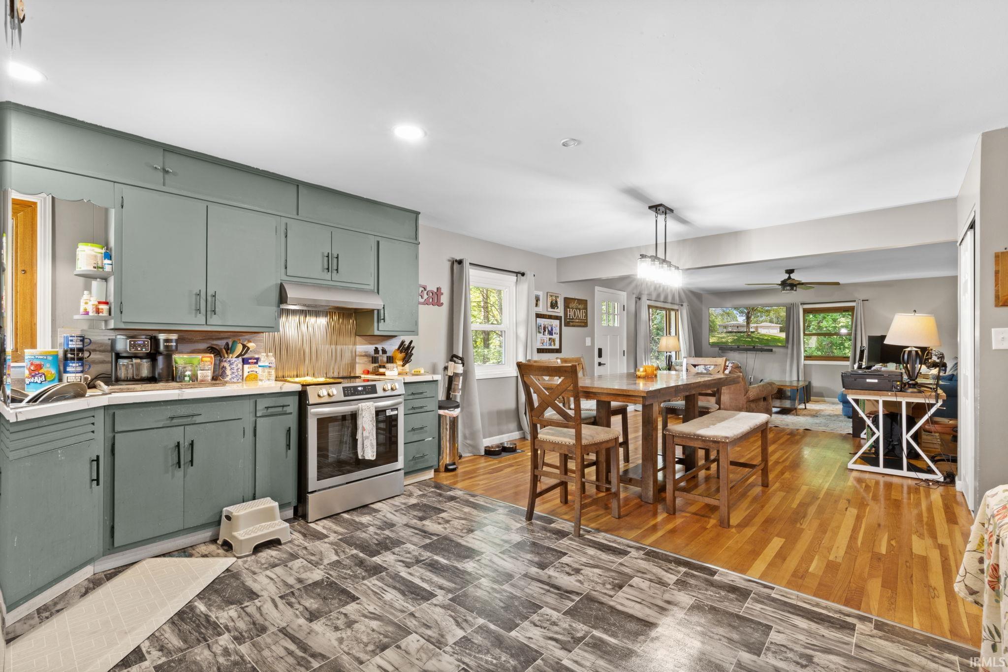 57954 Pear Road South Bend, IN 46619 - Photo 11 of 36 Gallery Image 11