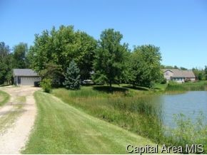 2490 Loami Road Jacksonville, IL 62650 - Photo 9 of 10