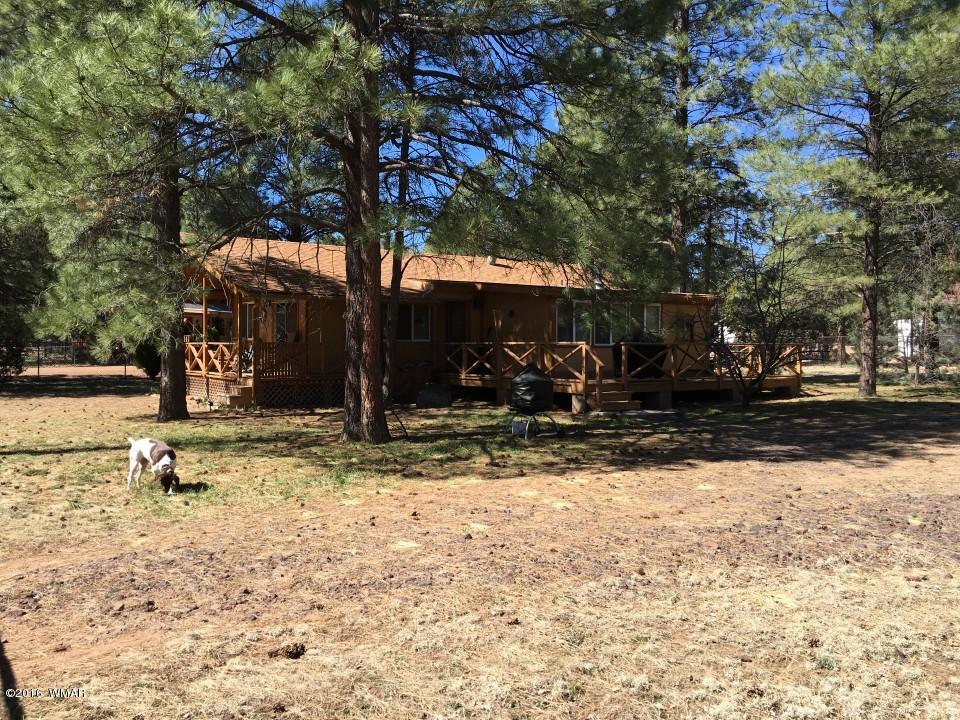 2846 Timber Trail Loop Overgaard, AZ 85933 - Photo 13 of 16 a view of outdoor space with garden