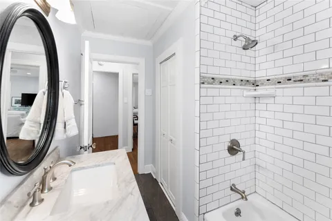 $995,000 | 1701 West 33rd Street, Austin, TX 78703