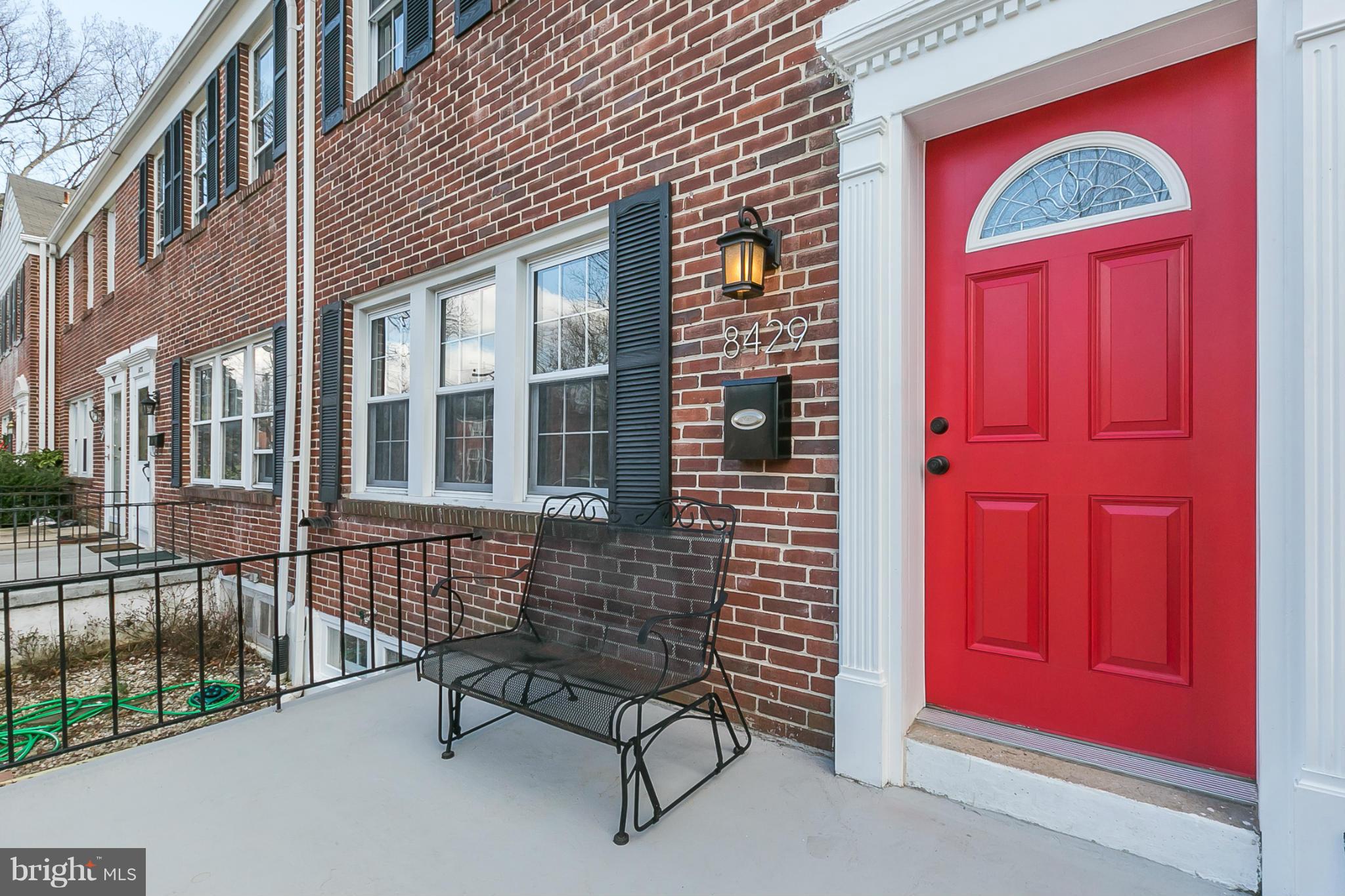 8429 Greenway Road Baltimore, MD 21286 - Photo 4 of 30 Charming Front Porch
