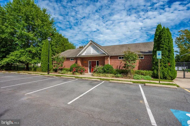 $635,000 | 2124 Carroll Creek View Court, Frederick, MD 21702