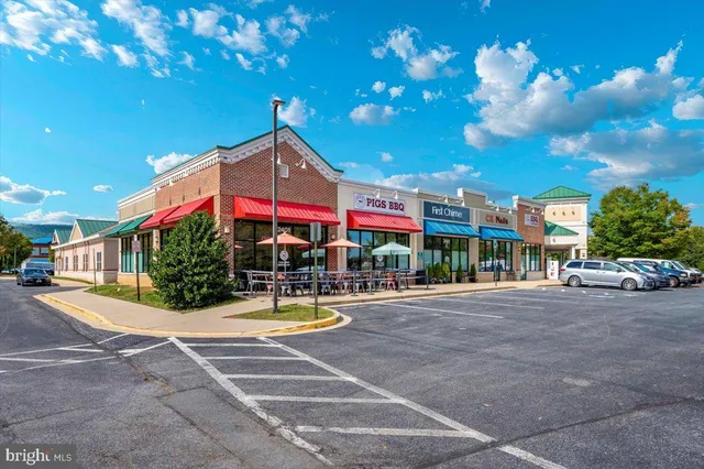 $635,000 | 2124 Carroll Creek View Court, Frederick, MD 21702