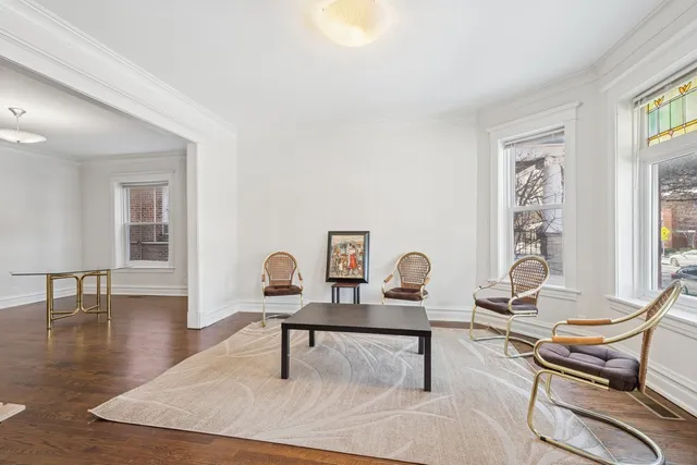 $799,900 | 1122 South Oak Park Avenue, Oak Park, IL 60304