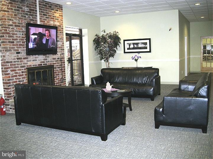 49202 Delaire Landing Road, Unit 202 Philadelphia, PA 19114 - Photo 14 of 25 Lobby
