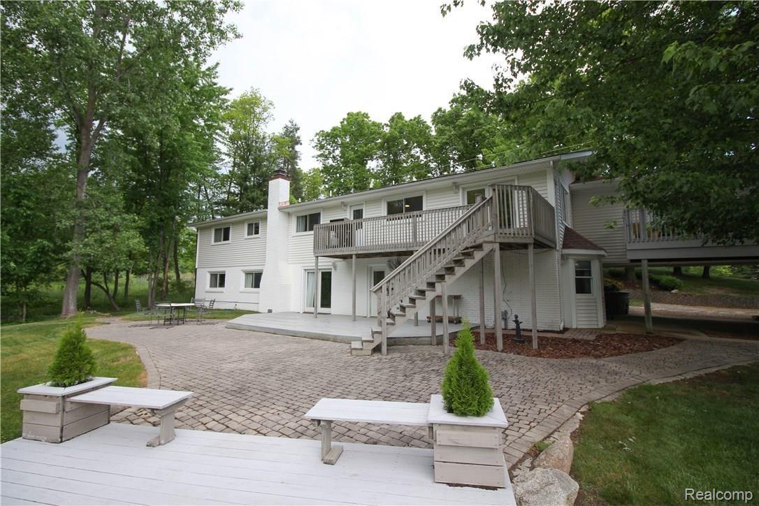 6130 Sheldon Road Rochester, MI 48306 - Photo 28 of 32 Back yard Peaceful and Private