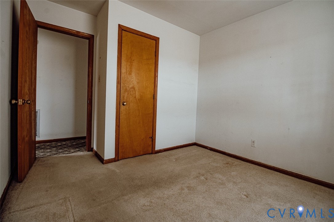 6710 Heritage Road Prince George, VA 23875 - Photo 18 of 27 a view of an empty room