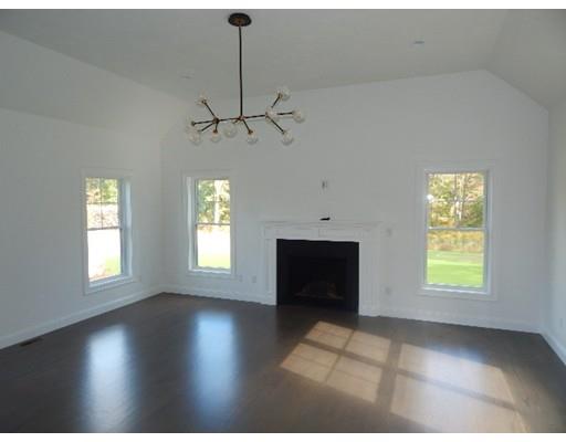 25 Westbury Road Brockton, MA 02301 - Photo 2 of 31