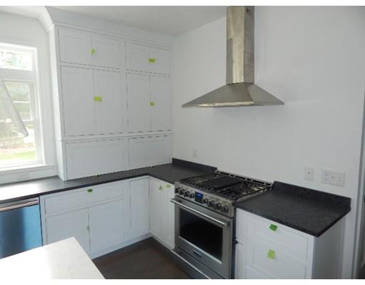 25 Westbury Road Brockton, MA 02301 - Photo 7 of 31