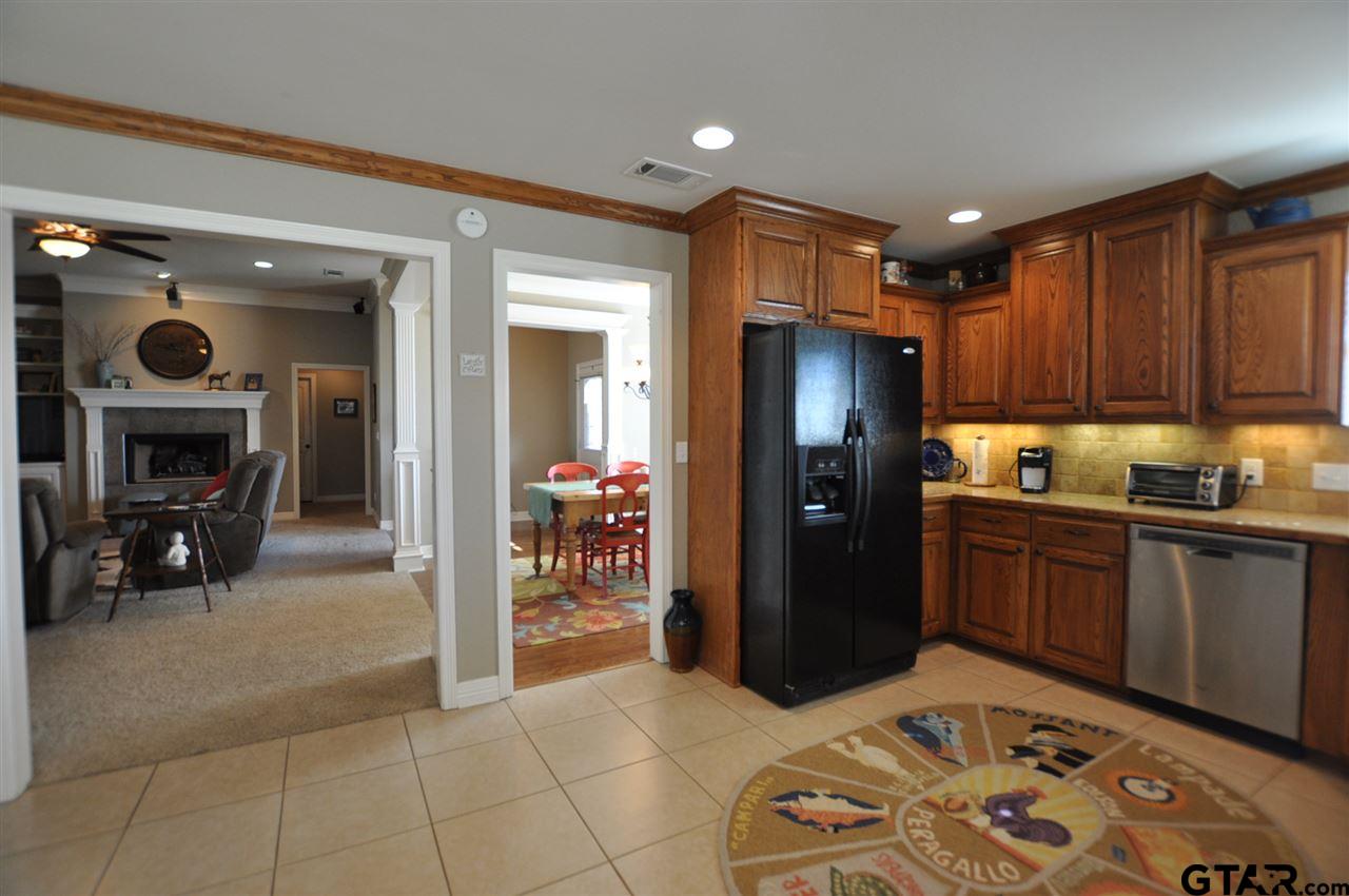 101 Abbey Road Bullard, TX 75757 - Photo 2 of 6