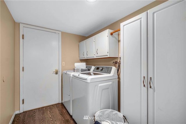 $1,525,000 | 15411 93rd Place Northeast, Bothell, WA 98011