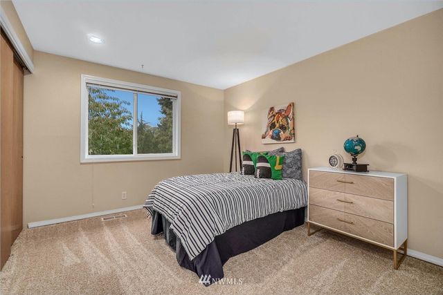 $1,525,000 | 15411 93rd Place Northeast, Bothell, WA 98011