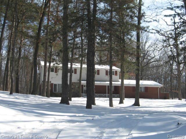 2544 Charms Road Wixom, MI 48393 - Photo 20 of 20 IMG_6892