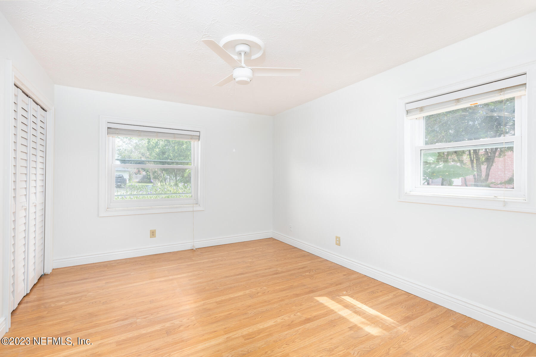 9 Amberjack Road Ponte Vedra Beach, FL 32082 - Photo 17 of 30 an empty room with a window