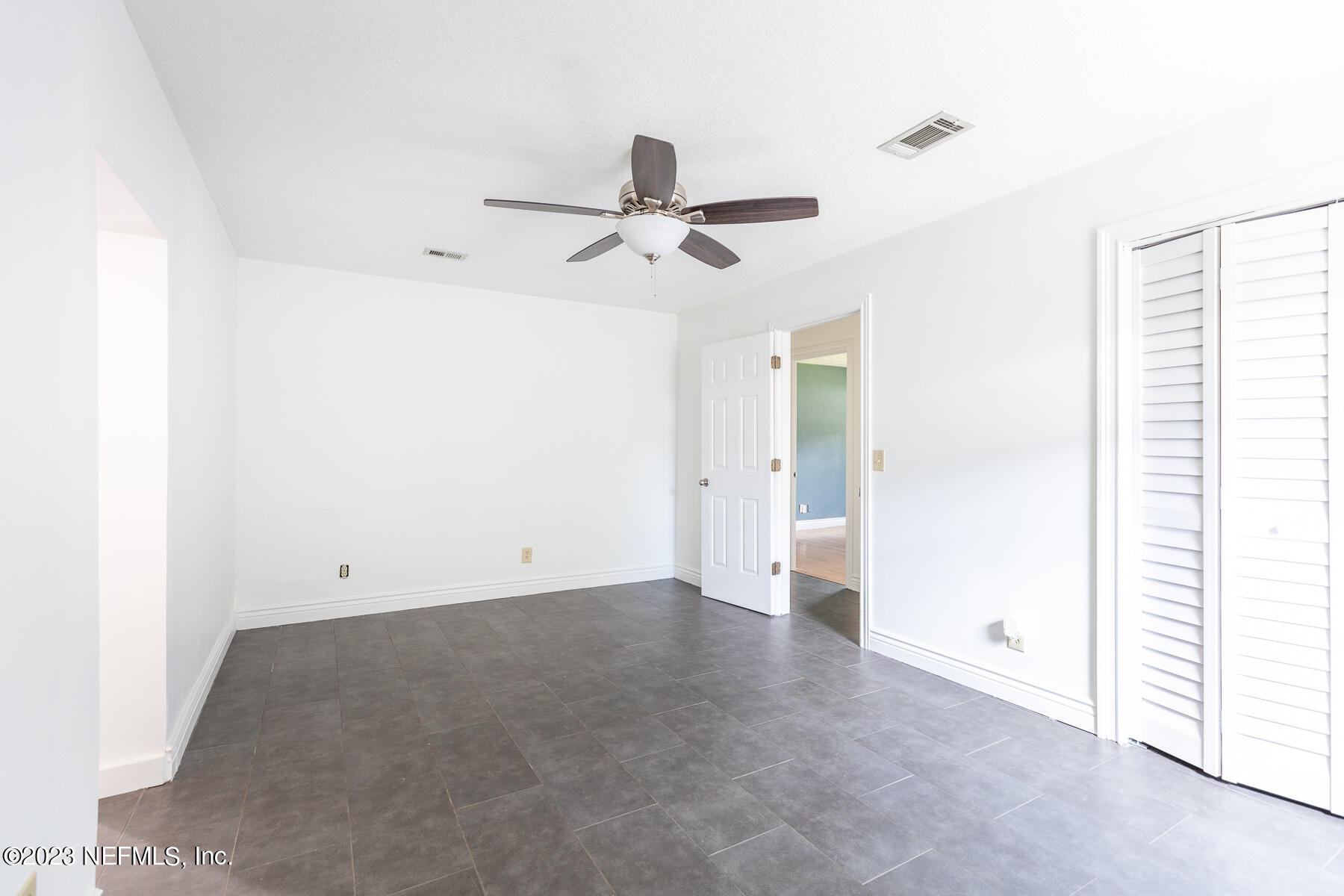 9 Amberjack Road Ponte Vedra Beach, FL 32082 - Photo 19 of 30 a view of an empty room