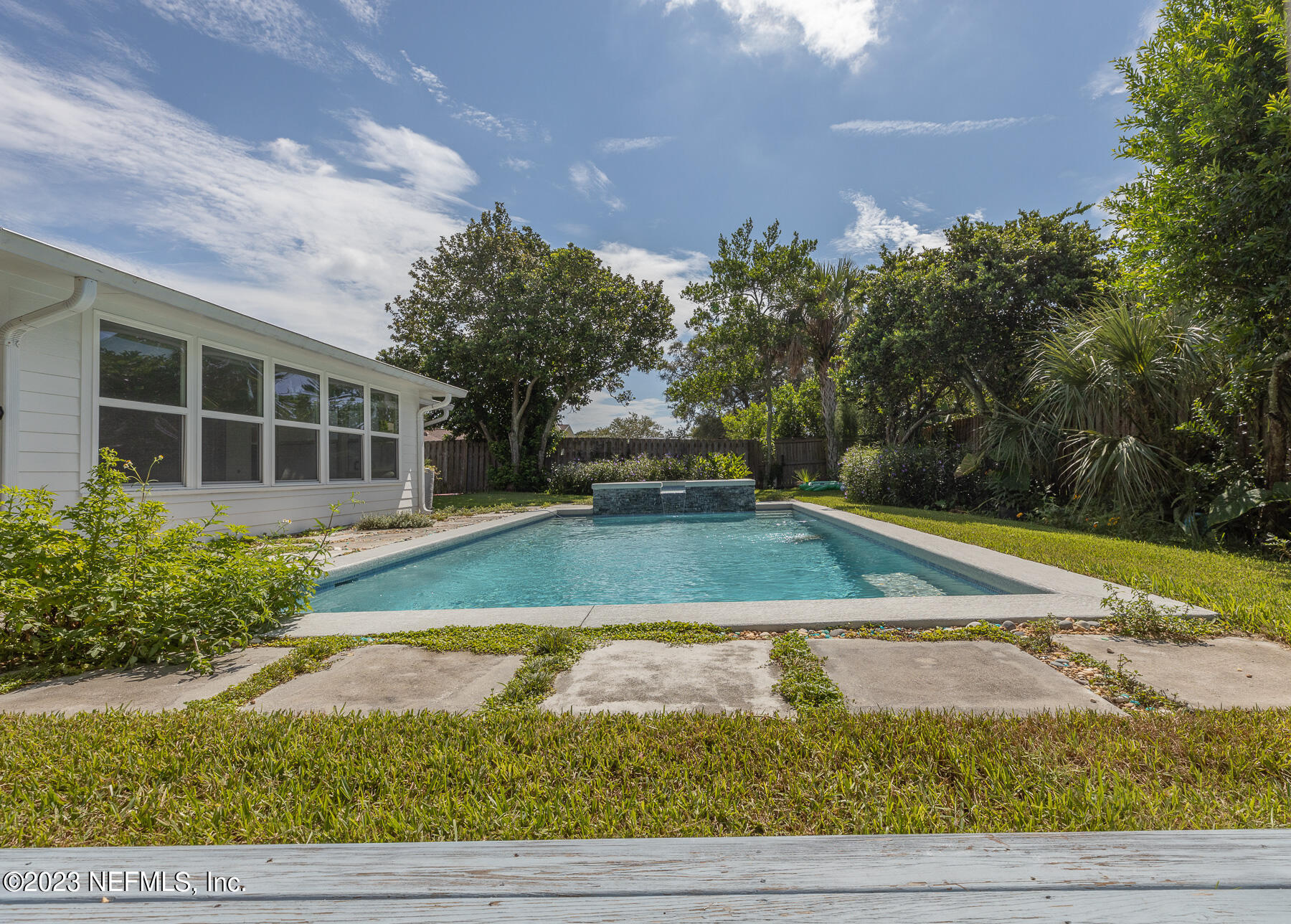 9 Amberjack Road Ponte Vedra Beach, FL 32082 - Photo 28 of 30 a view of a backyard