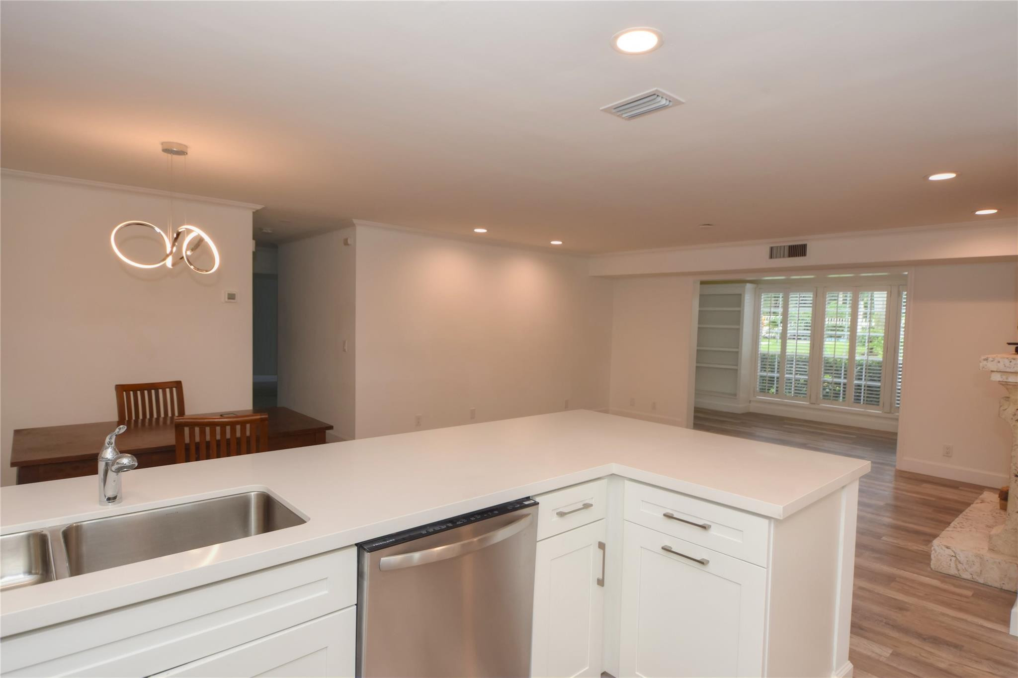 5064 Heatherhill Lane, Unit 7 Boca Raton, FL 33486 - Photo 7 of 33 Photo 7
