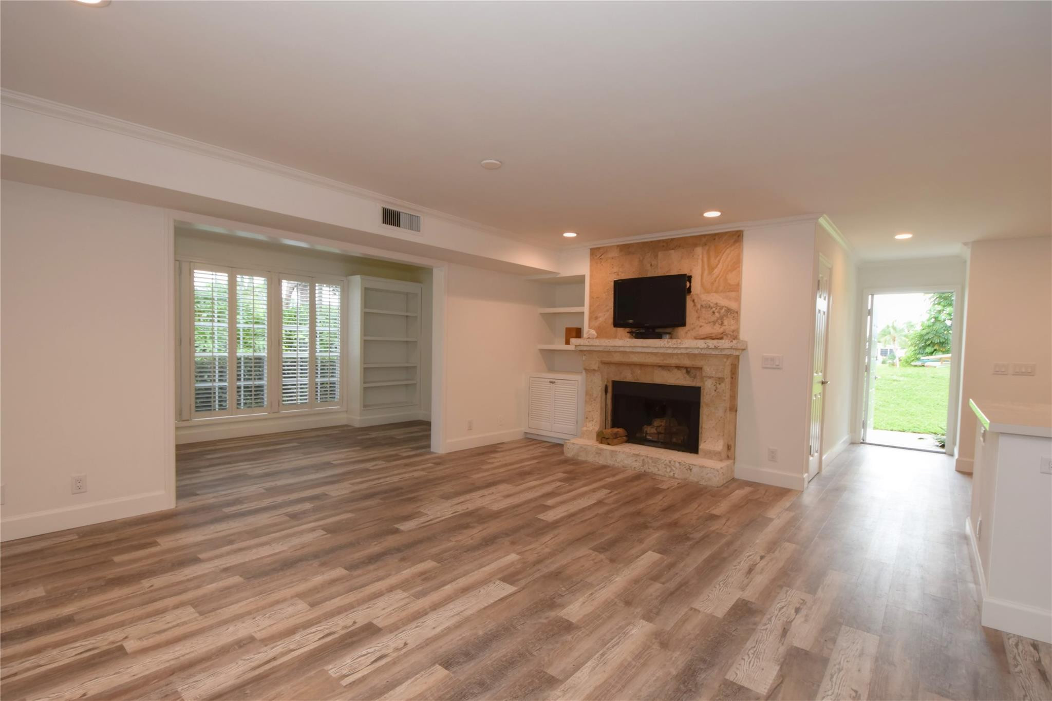 5064 Heatherhill Lane, Unit 7 Boca Raton, FL 33486 - Photo 8 of 33 Photo 8