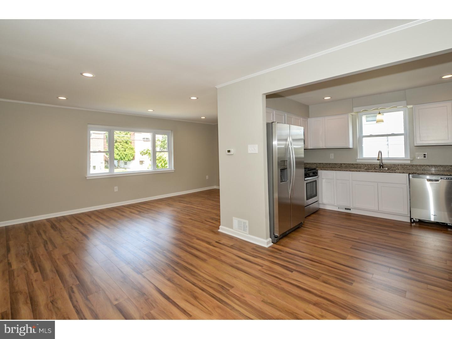 3900 Fairdale Road, Unit A Philadelphia, PA 19154 - Photo 4 of 18 Dining Room