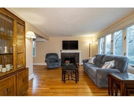 14 Paul Revere Road Sharon, MA 02067 - Photo 8 of 40 Gallery Image 8