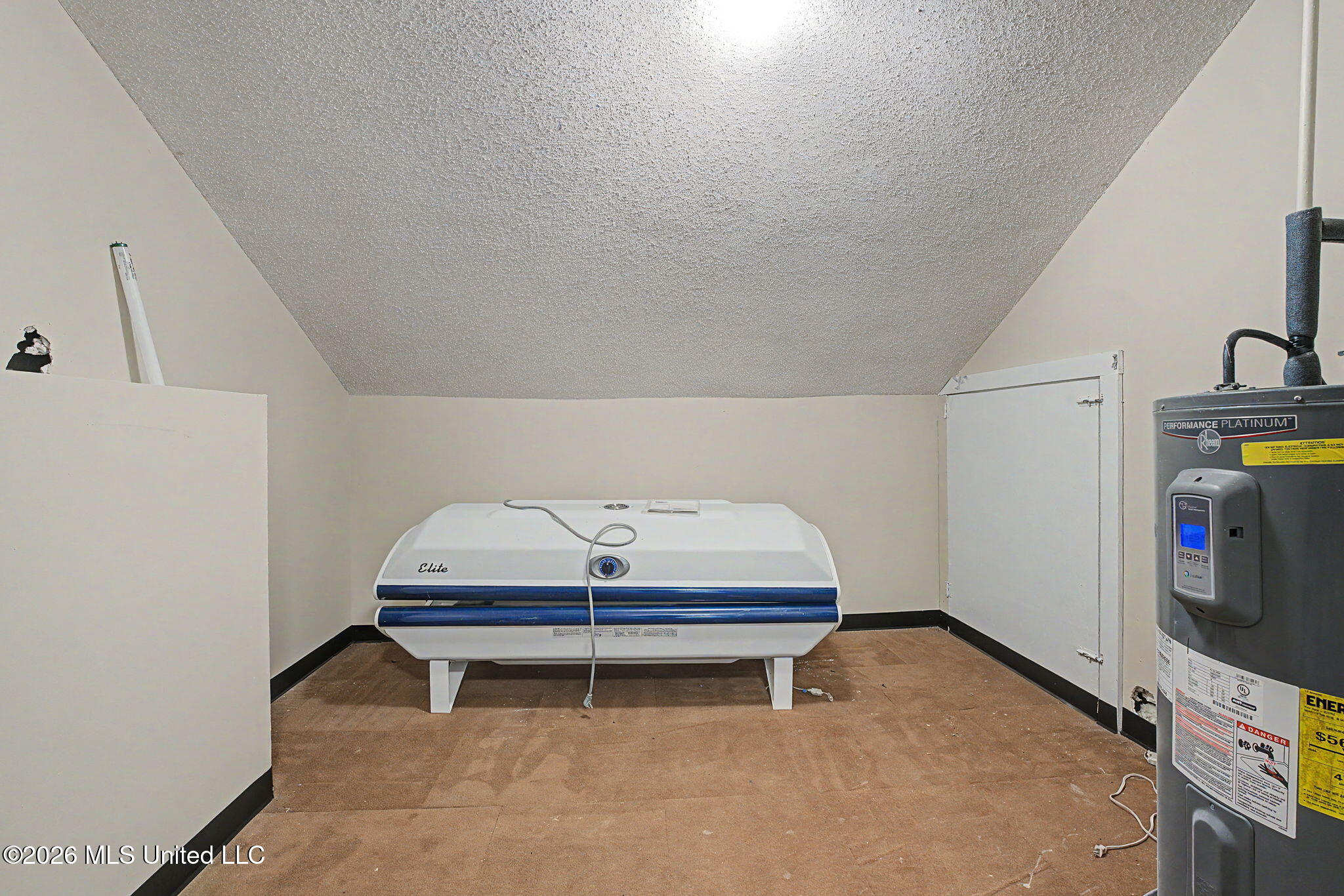 448 Oakley Road Senatobia, MS 38668 - Photo 41 of 61 Hobby room!