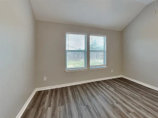 $2,250 | 3007 Lockeridge Village Drive, Spring, TX 77386