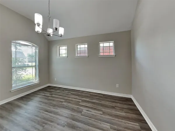 $2,250 | 3007 Lockeridge Village Drive, Spring, TX 77386