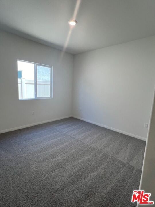 7318 Chetco River Street Bakersfield, CA 93311 - Photo 22 of 27