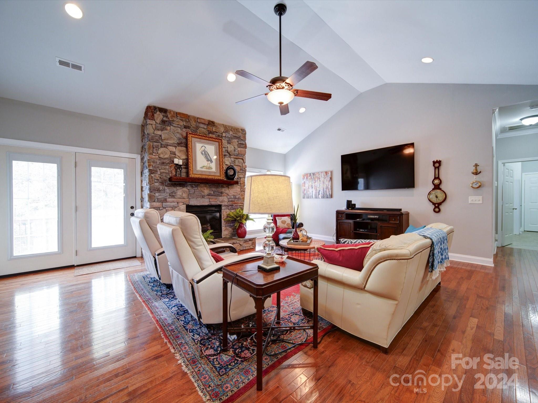5212 Plantation Ridge Road Charlotte, NC 28214 - Photo 11 of 48 Gallery Image 11