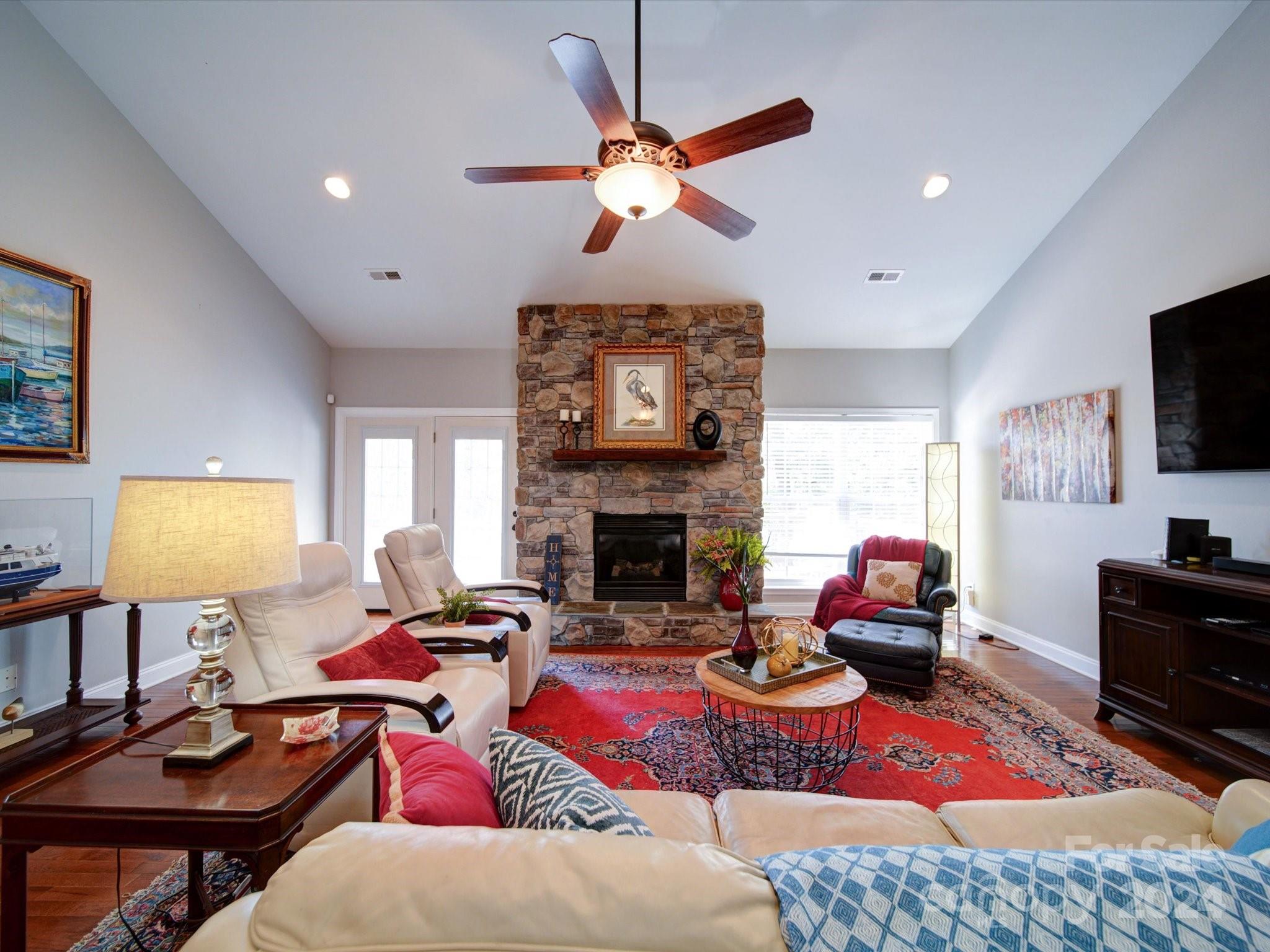 5212 Plantation Ridge Road Charlotte, NC 28214 - Photo 10 of 48 Gallery Image 10