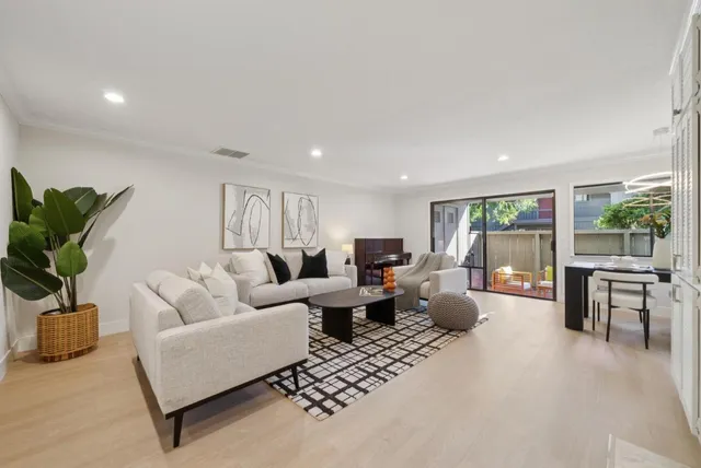 $1,248,000 | 14355 Saratoga Avenue, Unit A, Saratoga, CA 95070